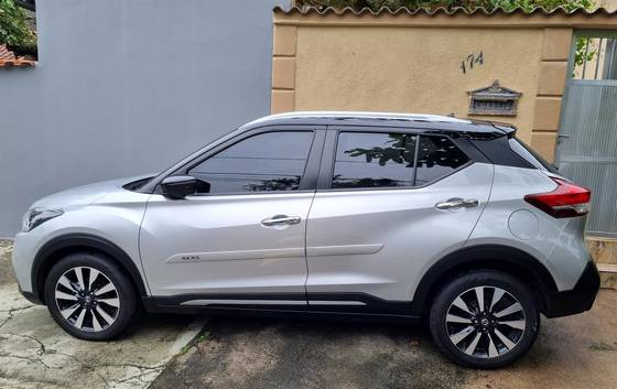 NISSAN KICKS 1.6 16V FLEXSTART SL 4P XTRONIC NISSAN KICKS 1.6 16V FLEXSTART SL 4P XTRONIC